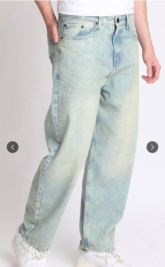 Baggy jeans