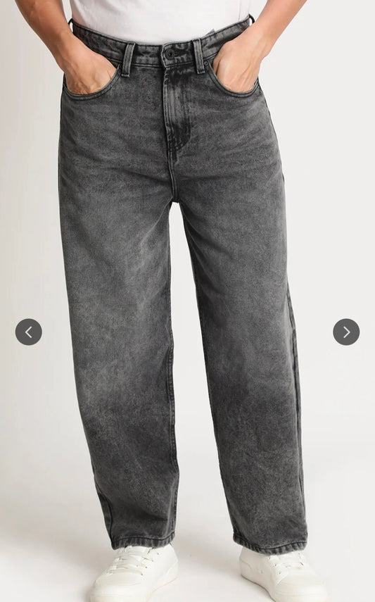 Baggy jeans